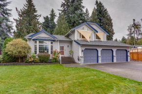 Pet and Family Friendly Bonney Lake Home Game Room